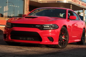 Dodge Charger SRT Hellcat เผยโฉมแล้วพร้อมใช้เกียร์อัตโนมัติสุดแรง