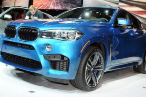 BMW เปิดตัวราคารถแบบ  X5M และ X6M ในงานที่ LA แล้ว