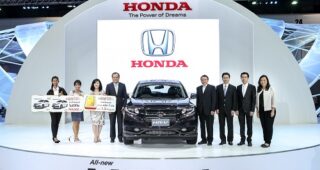 HONDA มอบรางวัลจากแคมเปญ “ฮอนด้า 50 ปี แฮปปี้ 50 ล้าน” ให้กับผู้โชคดีครั้งแรก ในงาน Motor Expo 2014