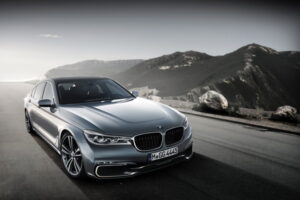 รีวิวเต็ม : BMW "2016 7-Series" พร้อมชุดแต่งของ M-Sport