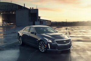 GM เปิดตัว Cadillac CTS-V 2016 ขีดสุดแห่งพรีเมียมสปอร์ตซีดาน