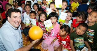 CHEVROLET จับมือลูกค้าร่วมกันสร้างรอยยิ้มให้กับเด็ก