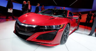 Acura เปิดตัวรถสปอร์ต NSX รุ่นใหม่เริ่มต้นที่ $ 155,000