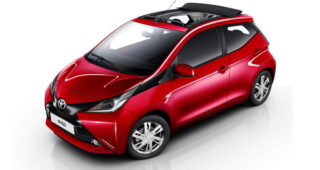 Toyota Aygo เปิดตัวหลังคาแบบ X-Wave Canvas Roof