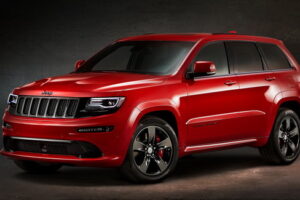 เปิดตัวรถ JEEP Grand Cherokee SRT เริ่มต้นที่ 64,999 ปอนด์