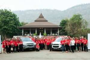 CHEVROLET มอบรางวัลผู้จัดจำหน่ายยอดเยี่ยม และเปิดศูนย์ผู้จัดจำหน่ายแห่งใหม่ที่นครราชสีมาและรังสิต