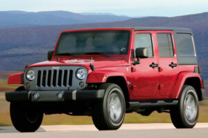 เผยภาพของ "Jeep Wrangler" โฉมใหม่ปรับปรุงช่วงล่างด้านหลัง