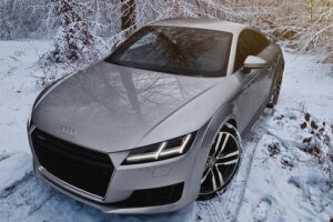 เผยโฉม "2015 Audi TT" รุ่นใหม่บนพื้นหลังหิมะขาวโพลน