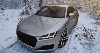 เผยโฉม "2015 Audi TT" รุ่นใหม่บนพื้นหลังหิมะขาวโพลน