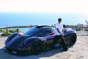 Lewis Hamilton นักขับ F-1 ชื่อดังโชว์สปอร์ตคู่ใจอย่าง Pagani Zonda 760LH