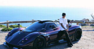 Lewis Hamilton นักขับ F-1 ชื่อดังโชว์สปอร์ตคู่ใจอย่าง Pagani Zonda 760LH