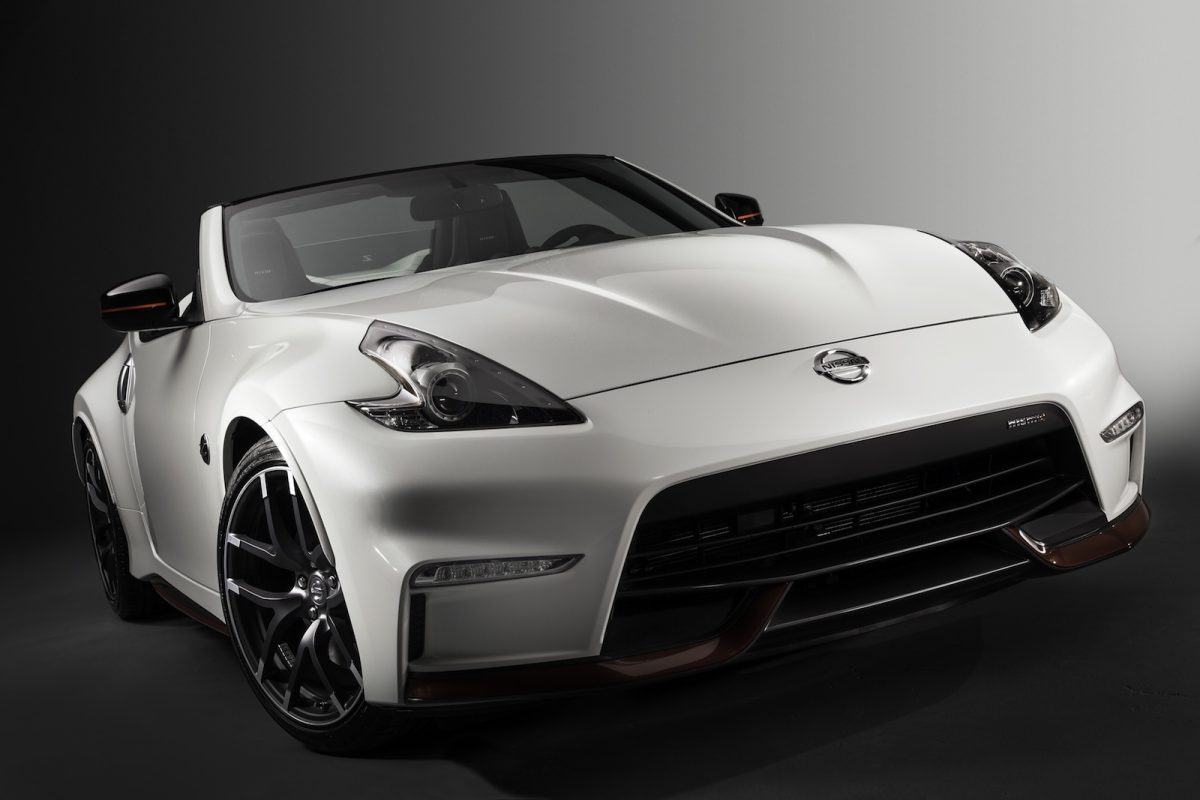 สปอร์ตเปิดประทุนสุดโหด "Nissan 370Z NISMO Roadster" โชว์ตัวแล้วในงานที่