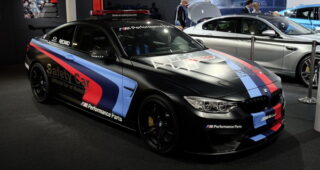 เปิดตัวรถเซฟตี้คาร์แบบ "BMW M4 MotoGP" พัฒนาโดยทางทีมงานของ BMW M Performance