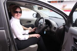 GM คว้าอันดับหนึ่งในบริษัทชั้นนำ สำหรับผู้บริหารสตรีประจำปี 2558