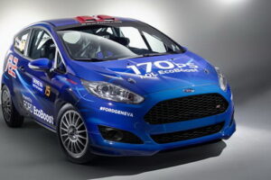 รถแบบ "Ford Fiesta R2" พร้อมเครื่องยนต์ 170PS เตรียมลุยการแข่งขันแบบจัดเต็ม