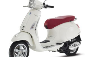 Vespa Primavera 150 3v ตัวจริงเรื่อง scooter