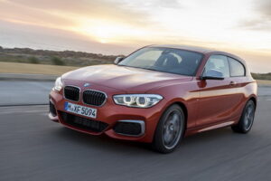 BMW โชว์ภาพแบบ HD ของ "2015 BMW M135i "