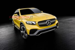 เปิดตัวรูปภาพของรถแบบ Mercedes-Benz GLC Coupe ออกมาแล้ว