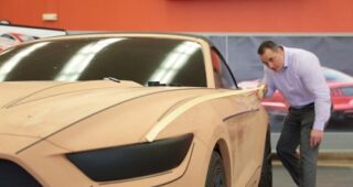 ศิลปะแห่งการออกแบบ จากภาพร่างดินสอสู่นวัตกรรมยานยนต์ฟอร์ด