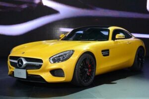 หล่อเลย! Mercedes Benz C-Class ชนะเลิศรางวัล “World Car of the Year 2015”