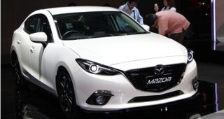 โปรโมชั่น Mazda 3 2015 ดาวน์เริ่มต้น 83,000. พร้อมฟรีประกันภัยชั้นหนึ่ง 1 ปี