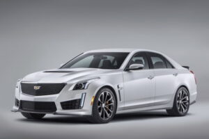 เปิดตัว 2016 Cadillac CTS-V ให้กำลังมากกว่า 640 แรงม้าราคาเพียง 83,995 ดอลล่าร์
