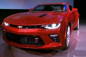 เปิดตัว "2016 Chevrolet Camaro" ด้วยกำลังเครื่องยนต์สูงสุด 455 แรงม้า!!!