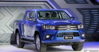 Toyota Hilux REVO ปฏิวัติทุกมิติ แห่งกระบะอนาคต ราคาเริ่มต้น 569,000.
