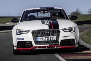 เปิดตัว "Audi RS5 TDI" กำลังกว่า 435PS ทำลายสถิติสนาม Sachsenring