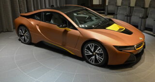 เผยโฉม BMW i8 จากโชว์รูมใน Abi Dhabi สุดสวยงาม