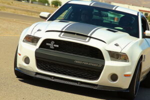 เปิดประมูลรถรุ่นพิเศษ "Mustang Shelby GT500" ผ่าน eBay