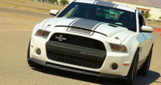 เปิดประมูลรถรุ่นพิเศษ "Mustang Shelby GT500" ผ่าน eBay