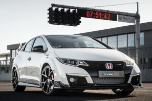 ทีมวิศวกร Honda เผยรถแบบ "Civic Type R" รุ่นใหม่ทำลายสถิติที่สนาม Nurburgring