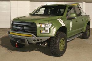 เปิดตัว "Ford F-150 Halo Sandcat" สำหรับลงเกมอย่าง Halo 5: Guardians
