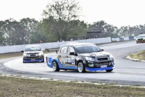 ISUZU ตอกย้ำแนวคิด “Isuzu Race Spirit” จัดเต็มรถแต่งและรถแข่งสุดแนวในงาน Auto Salon 2015