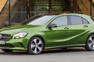 เผยข้อมูลไลน์การผลิตของรถแบบ "2016 Mercedes A-Class" หลากหลายโฉม