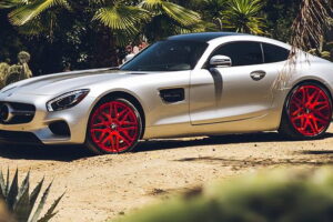 สปอร์ตแบบ Mercedes-AMG GT S มาพร้อมล้อแม็กซ์สุดสวยสีโดนใจ
