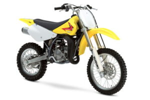 SUZUKI RM 85 เห็นเล็กๆ แบบนี้บอกได้เลยว่า ความแรงแบบบ้าคลั่ง..!!