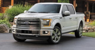 เปิดตัวรถรุ่นพิเศษของ "2016 Ford F-150" เตรียมลงตลาดหน้าหนาวนี้