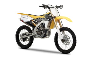 YAMAHA YZ 450 F พี่ใหญ่จอมลุย...!!