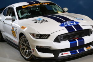 Ford เปิดตัวรถแข่ง "Shelby GT350R-C" พร้อมทีมนักแข่งชั้นเซียน