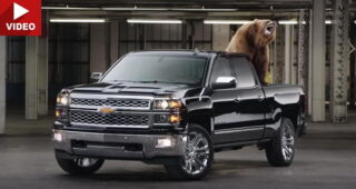 เผยคลิปโปรโมตของ Chevrolet Silverado เทียบ Ford F-150 กันแบบเห็นๆ