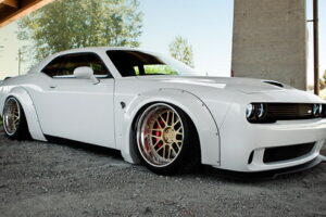 Liberty Walk เปิดตัวชุดแต่งสุดเก๋ของ "Dodge Challenger"
