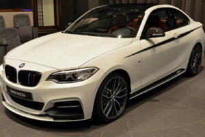 BMW เปิดตัวรถแบบ "Sporty M235i" พร้อมรูปภาพแบบ HD