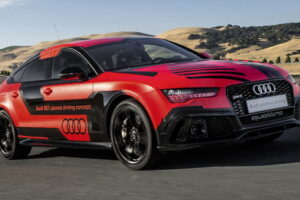 ทีมงาน Audi เผยความคืบหน้าโครงการ "Audi RS7 Piloted Driving" รถเบากว่าเดิม 400 กิโลกรัม