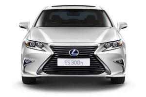 Lexus ES300h รุ่นปรับปรุงโฉมใหม่ “The Finest of Comfort”