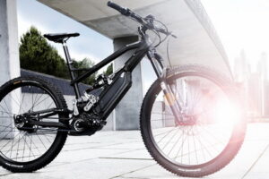 BMW ร่วมพัฒนาเทคโนโลยีจักรยานไฟฟ้าแบบ "Heisenberg XF1 E-Bike"