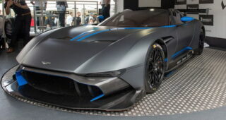 ตามคำเรียกร้อง! Aston Martin เปิดตัว "Vulcan" โฉมแต่งสุดดุดันแล้ว