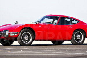 เปิดตัวรถสปอร์ตแบบ Toyota 2000 GT พร้อมประมูลขาย