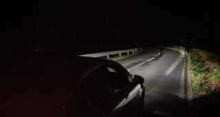 FORD พัฒนาระบบไฟหน้าอัจฉริยะช่วยสังเกตคนและสัตว์ในความมืด พร้อมไฟมุมกว้างเมื่อขับขี่บริเวณทางแยกที่ยากต่อการมองเห็น